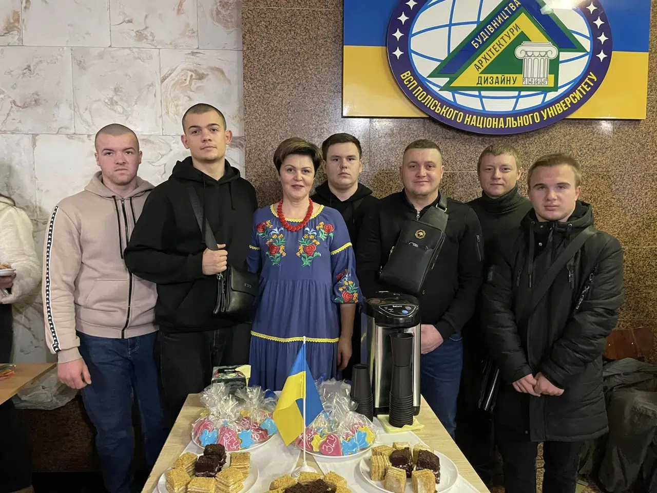 Благодійний ярмарок на допомогу ЗСУ