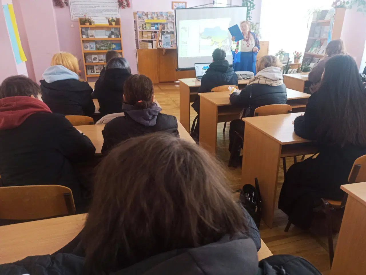 До Міжнародного дня рідної мови