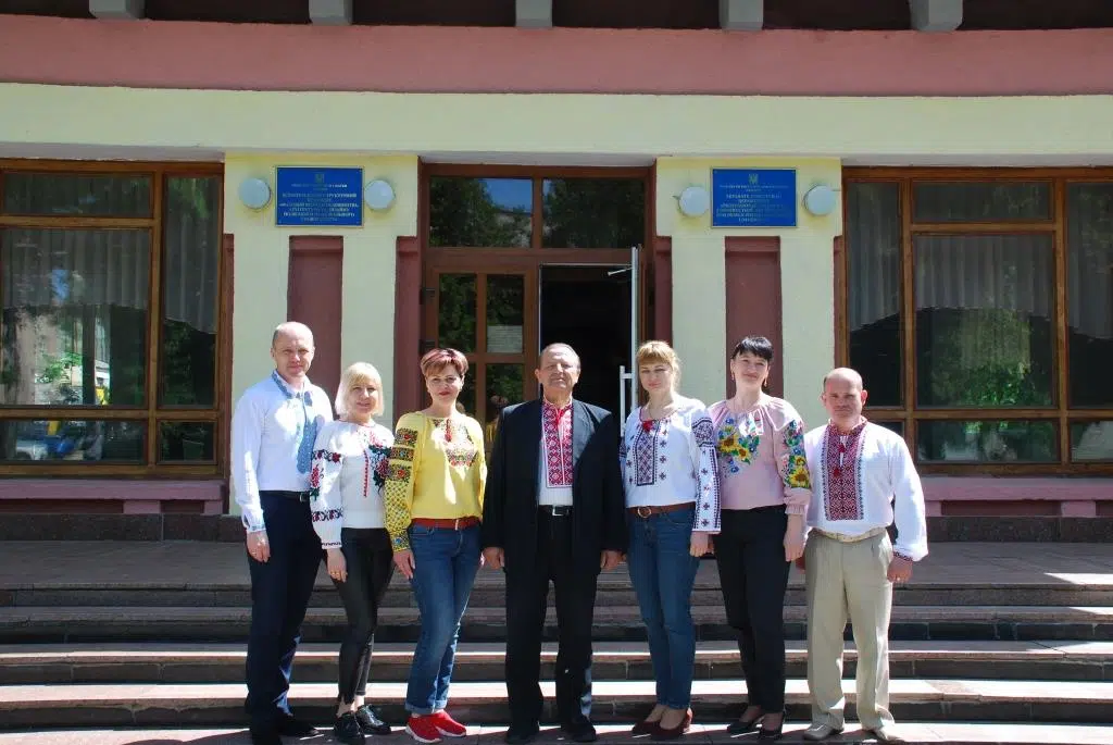 До Всесвітнього дня вишиванки