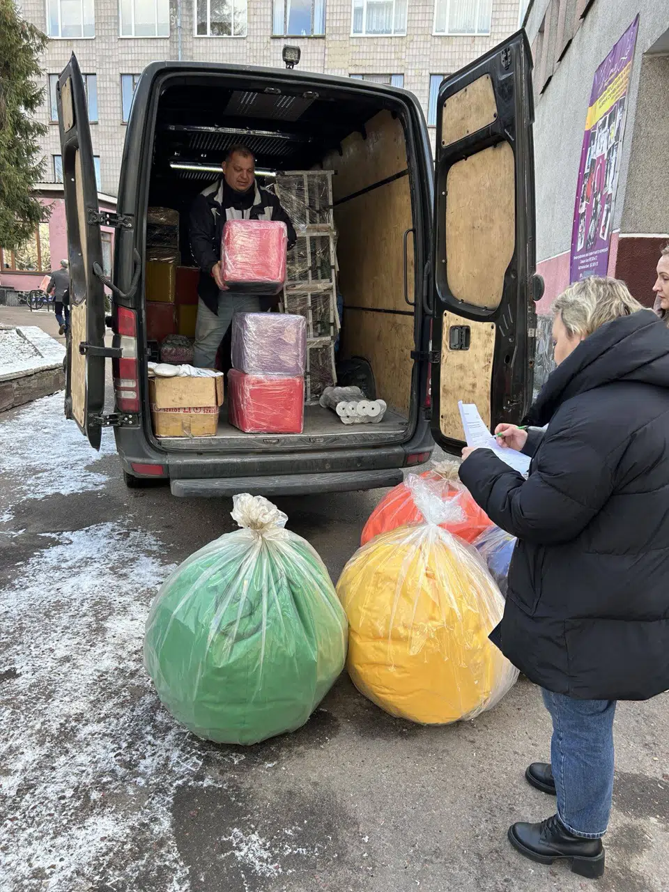 Благодійна допомога від “БФ АДРА Україна”
