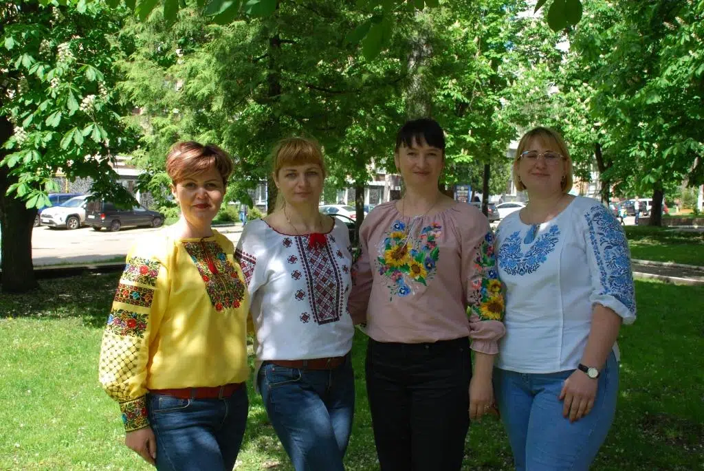 До Всесвітнього дня вишиванки